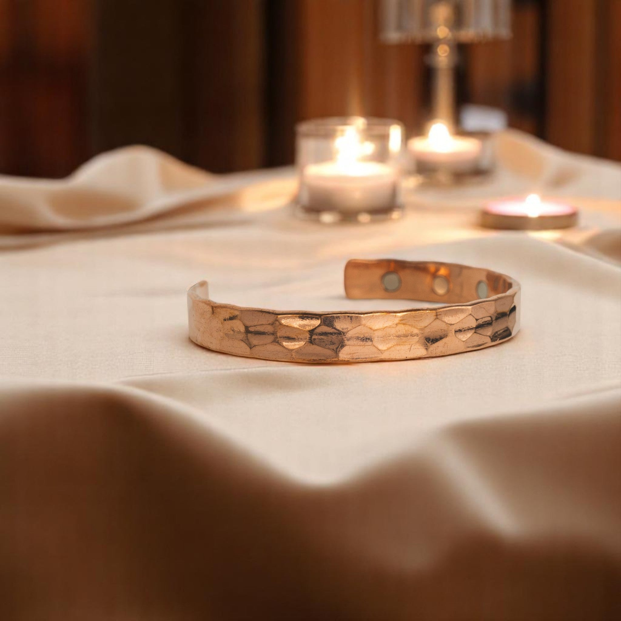 Hammered Copper Magnetic Bracelet – Rustic Charm Meets Holistic Wellness