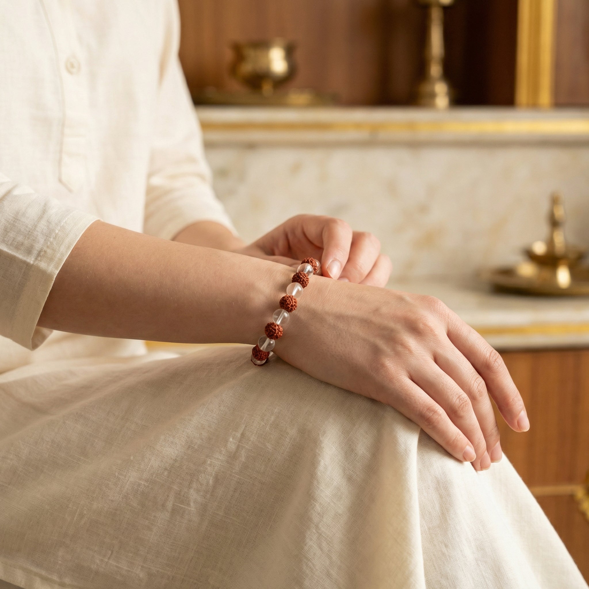Rudraksha and Sphatik Bracelet (5 Mukhi)